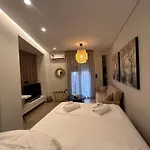 Sandys Luxury Living
