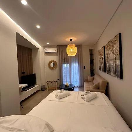 Sandys Luxury Living